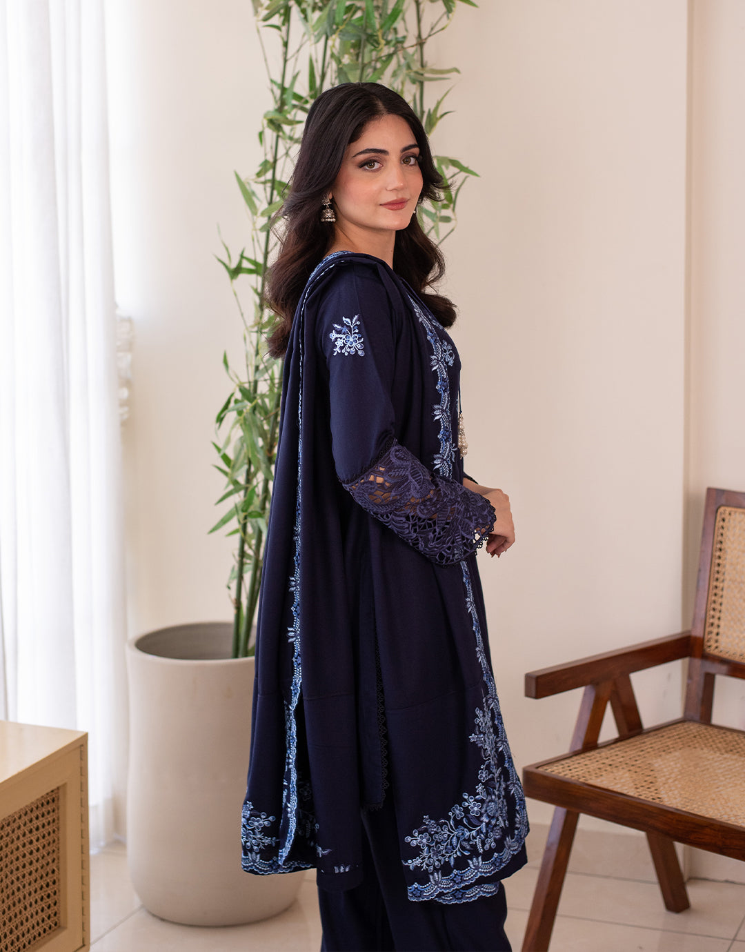 3 Piece Karandi Embroidered Dress - Noor e nil