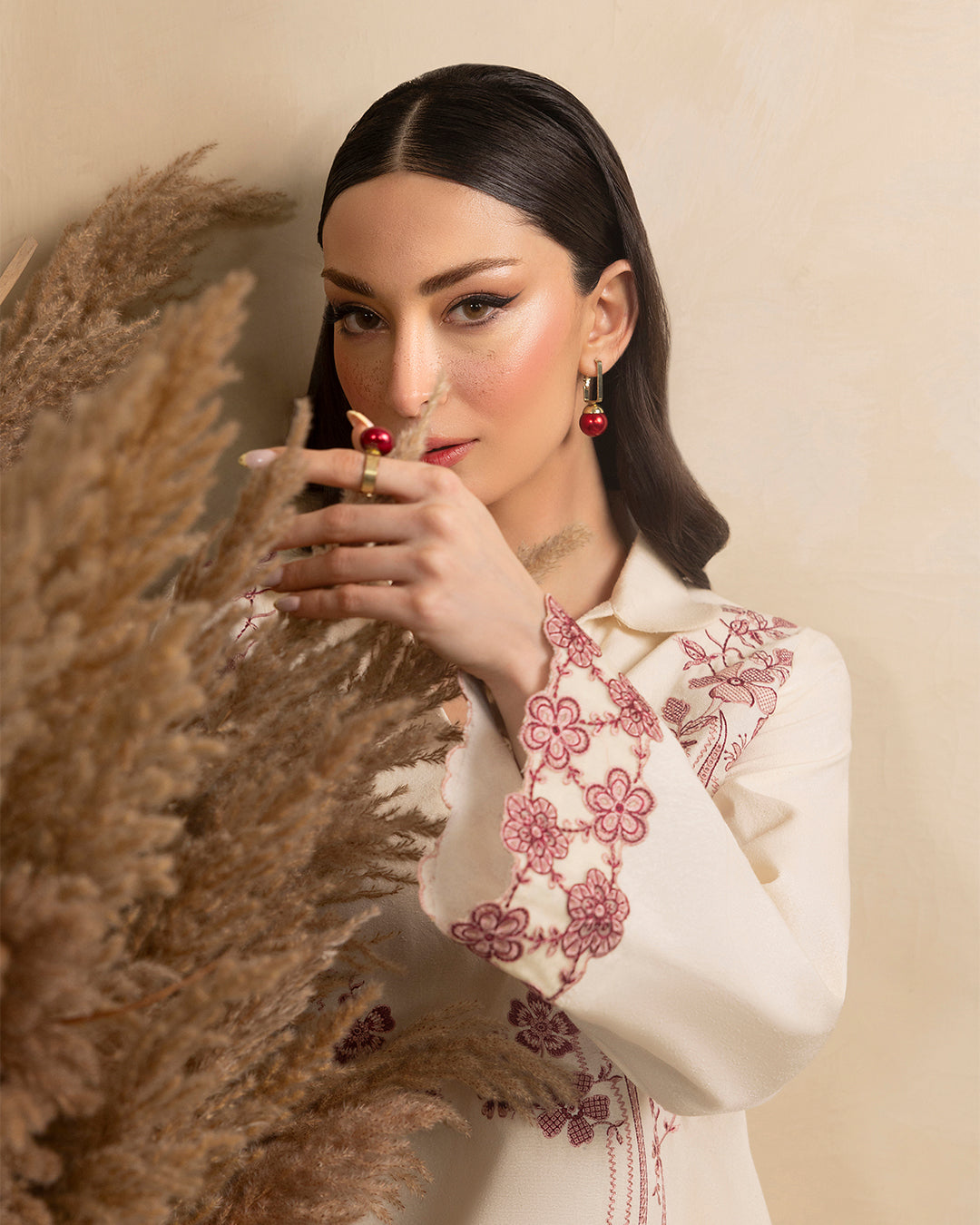 Libbasium 2 Piece dress Rose Ivory